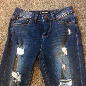 Ripped High Rise Jeans